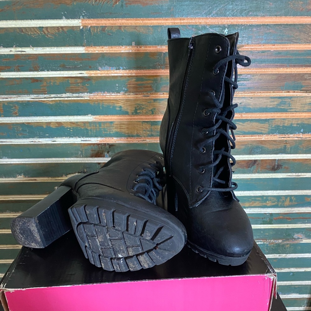 Black boots